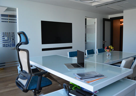 QUASAR RESIDENCE OFFICE project